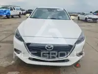2017 Mazda 3 фото