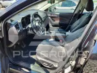 2017 Mazda 3 фото
