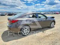 2017 Mazda 3 photo