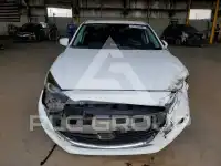 2017 Mazda 3 фото