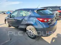 2017 Mazda 3 фото