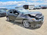 2017 Mazda 3 photo