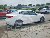 2017 Mazda 3 photo
