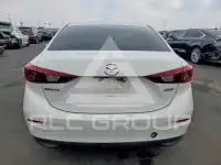 2017 Mazda 3 фото