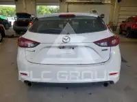 2017 Mazda 3 photo