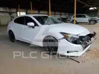 2017 Mazda 3 фото