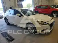 2017 Mazda 3 photo
