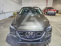 2017 Mazda 3 photo