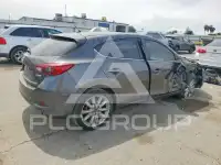 2017 Mazda 3 фото