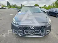 2017 Mazda 3 фото