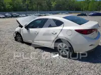 2017 Mazda 3 photo