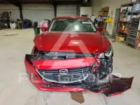 2017 Mazda 3 photo