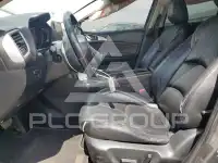 2017 Mazda 3 фото