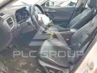 2017 Mazda 3 фото