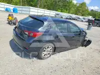 2017 Mazda 3 photo