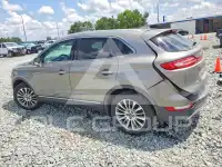 2017 Lincoln MKC photo