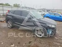 2017 Lincoln MKC photo
