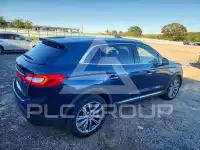 2017 Lincoln MKX photo