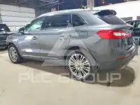 2017 Lincoln MKX photo