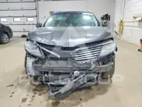 2017 Lincoln MKX photo