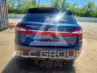 2017 Lincoln MKX photo