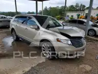 2017 Lincoln MKT фото
