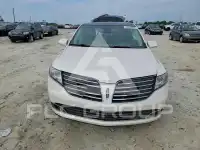 2017 Lincoln MKT фото