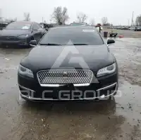 2017 Lincoln MKZ photo