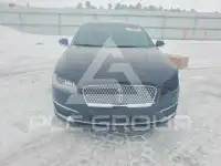 2017 Lincoln MKZ photo