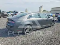 2017 Lincoln MKZ photo