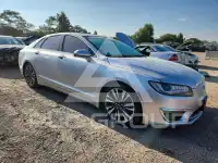 2017 Lincoln MKZ photo