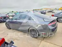 2017 Lincoln MKZ photo
