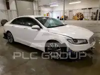 2017 Lincoln MKZ photo