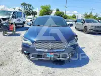 2017 Lincoln MKZ photo