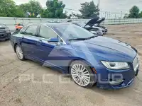 2017 Lincoln MKZ photo
