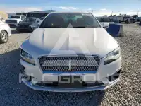 2017 Lincoln MKZ photo