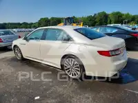 2017 Lincoln Continental фото