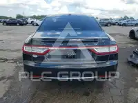 2017 Lincoln Continental фото