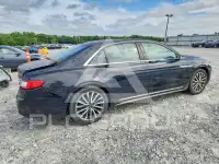 2017 Lincoln Continental фото