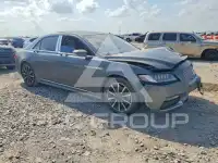 2017 Lincoln Continental фото