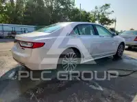 2017 Lincoln Continental фото