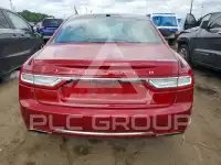 2017 Lincoln Continental photo