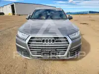 2017 Audi Q7 фото