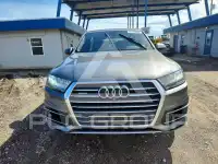 2017 Audi Q7 photo