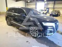 2017 Audi Q7 photo