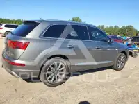 2017 Audi Q7 photo