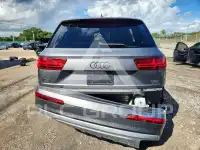2017 Audi Q7 photo