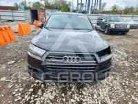 2017 Audi Q7 фото
