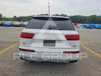 2017 Audi Q7 фото