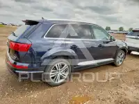2017 Audi Q7 фото